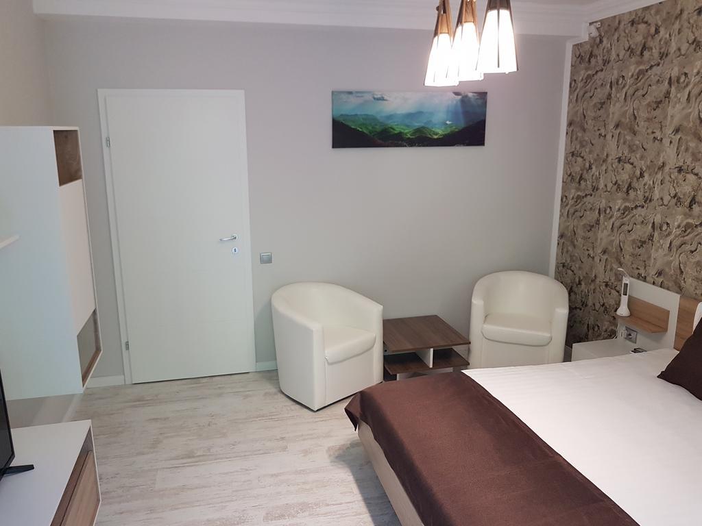 Apartament Verde Cluj-Napoca Buitenkant foto